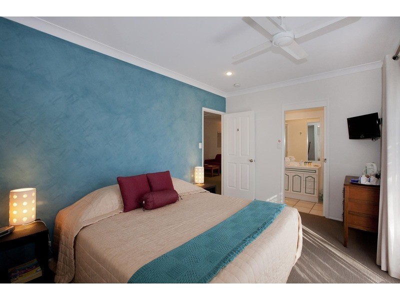 77 Mountain View Drive, Mount Coolum QLD 4573