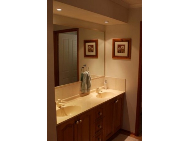 77 Mountain View Drive, Mount Coolum QLD 4573