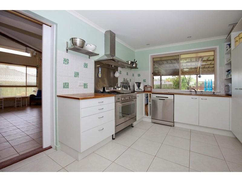6 Coorara Court, Mount Coolum QLD 4573