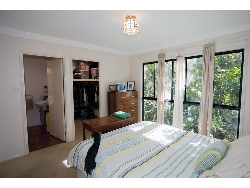 18 Noonameena Court, Mount Coolum QLD 4573