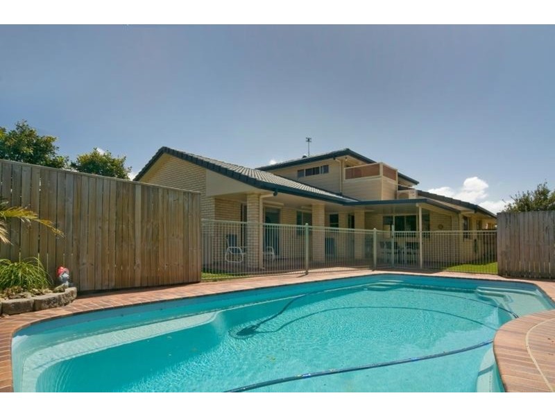 8 Kallatina Court, Mount Coolum QLD 4573