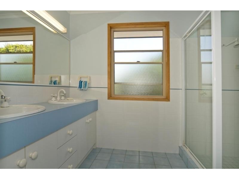 8 Kallatina Court, Mount Coolum QLD 4573