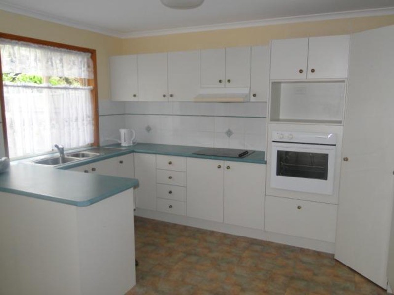 3/6 Yerranya Row, Coolum Beach QLD 4573