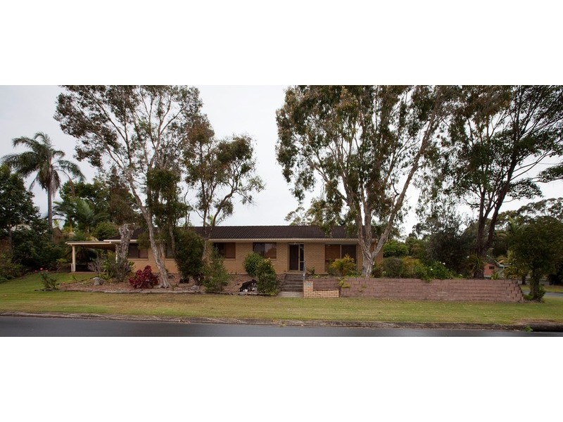 44 Burremah Crescent, Mount Coolum QLD 4573