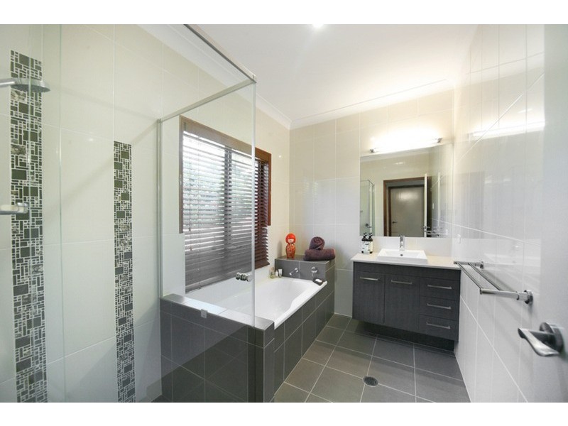 8 Tolkien Avenue, Coolum Beach QLD 4573