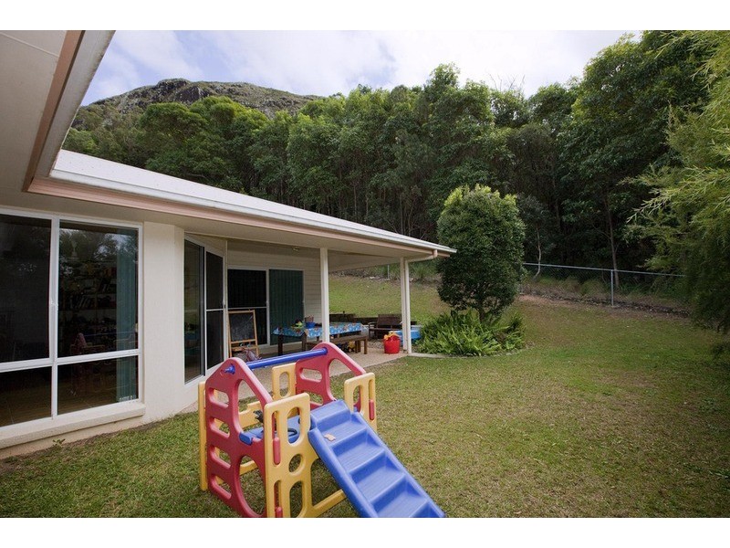 12 Dharalee Court, Mount Coolum QLD 4573