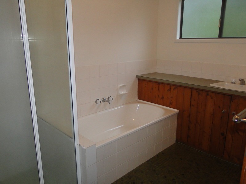 7 Devon Court, Coolum Beach QLD 4573