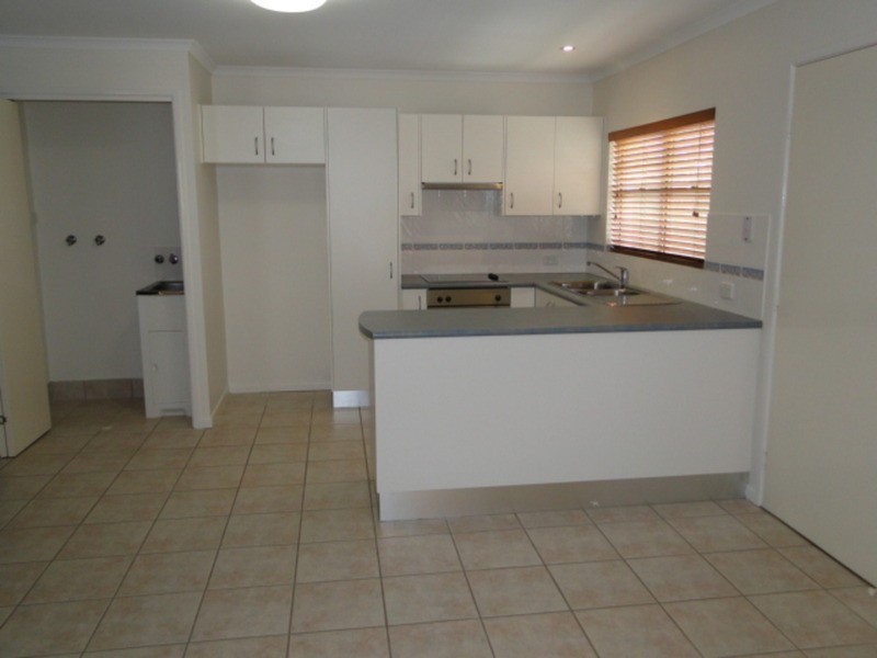 7b Lakedrive Crescent, Marcoola QLD 4564