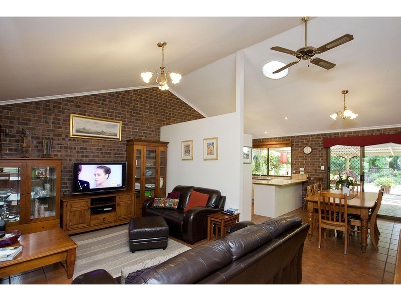 35 Warrack Street, Mount Coolum QLD 4573