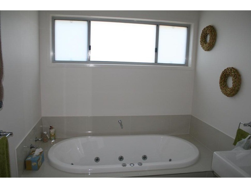 6 Coral Place, Coolum Beach QLD 4573