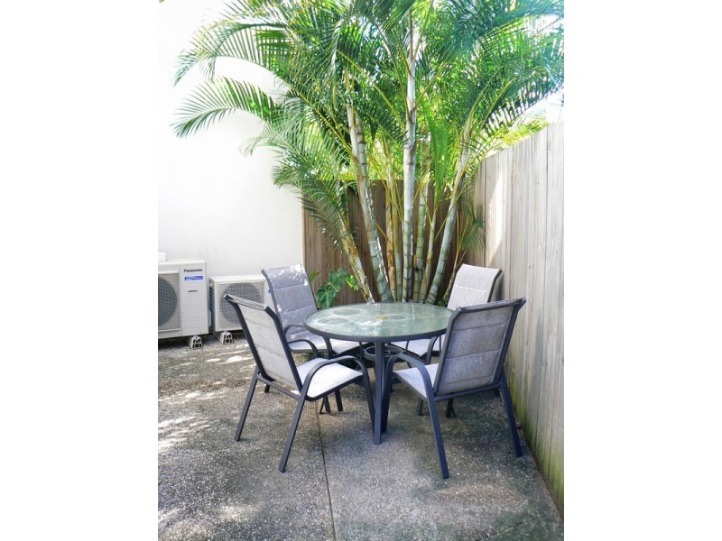 2/26 Greenoaks Drive, Coolum Beach QLD 4573