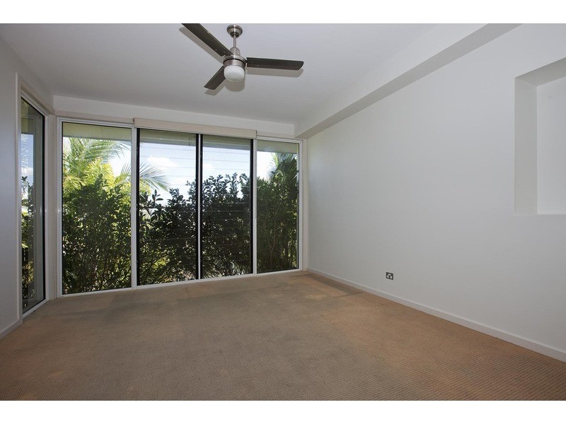 33 Skylark Street, Coolum Beach QLD 4573