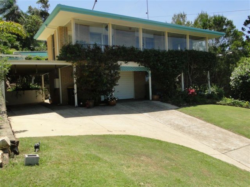 4 Binnea Street, Coolum Beach QLD 4573