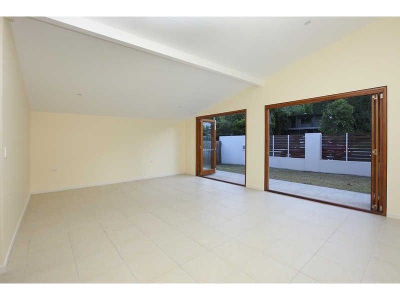 11 Tanah West Street, Mount Coolum QLD 4573