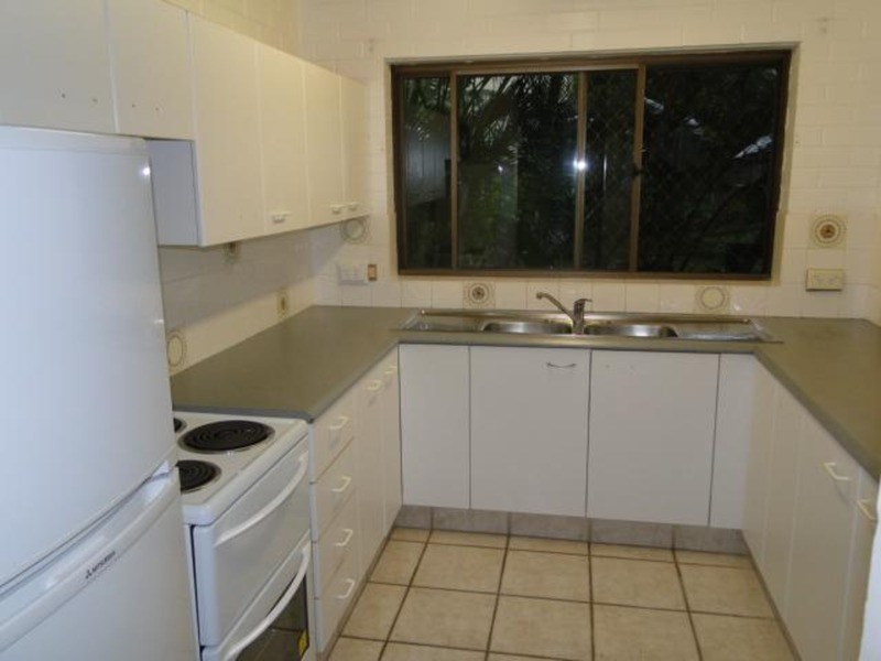 2/17 Coolum Terrace, Coolum Beach QLD 4573