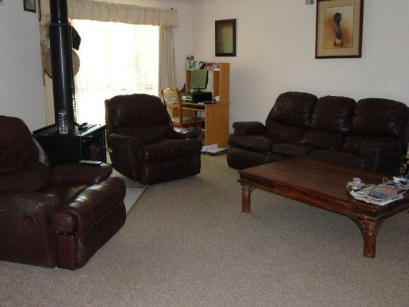 7 Mount Peregian Court, Coolum Beach QLD 4573