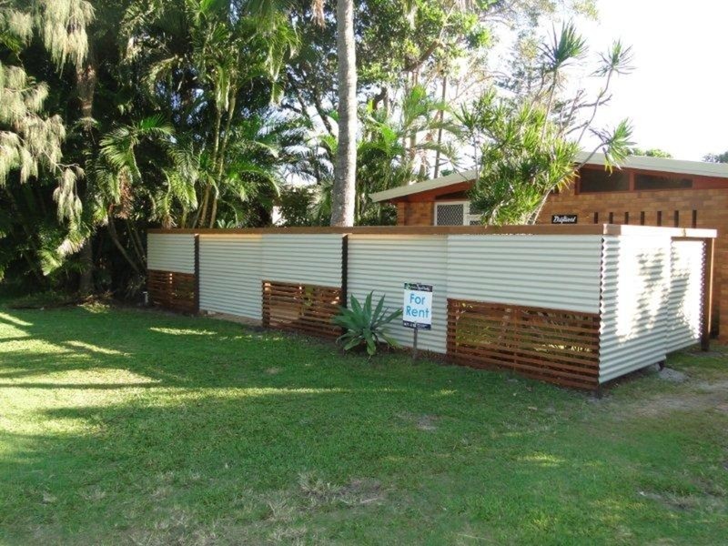 8 Yerranya  Row, Coolum Beach QLD 4573