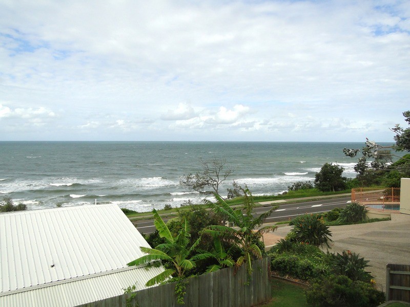 2/137 Coolum Terrace, Coolum Beach QLD 4573