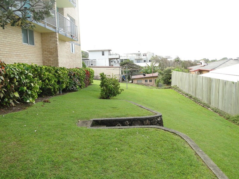 2/137 Coolum Terrace, Coolum Beach QLD 4573