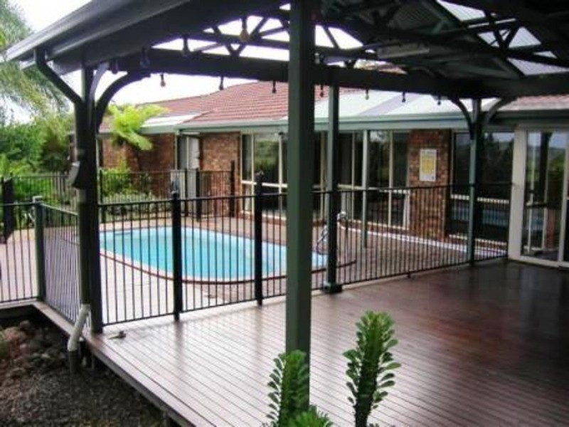 13 Tinarra Close, Ninderry QLD 4561