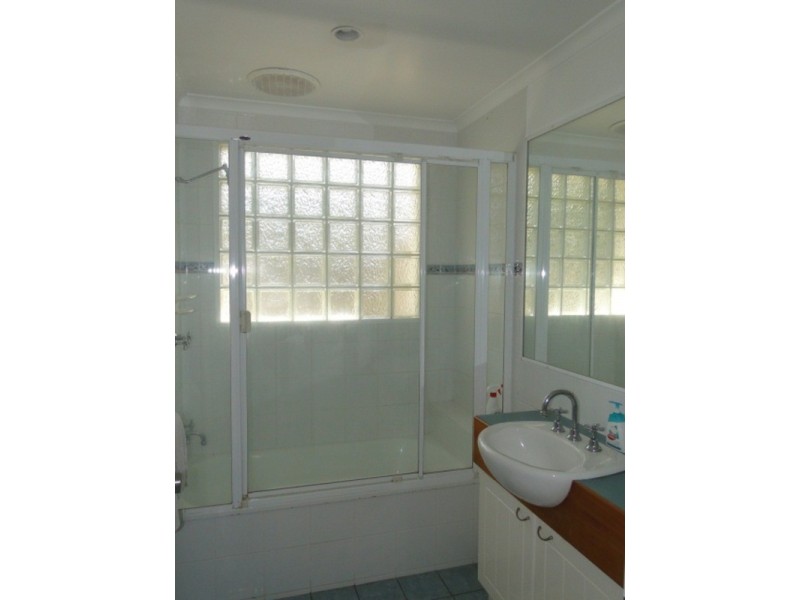 18 Yinneburra Street, Coolum Beach QLD 4573