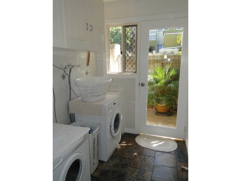 18 Yinneburra Street, Coolum Beach QLD 4573