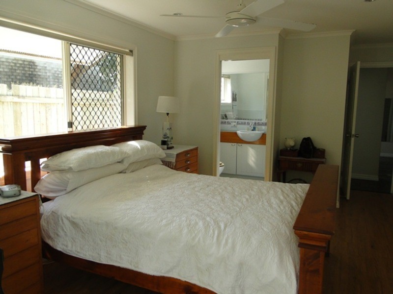 18 Yinneburra Street, Coolum Beach QLD 4573