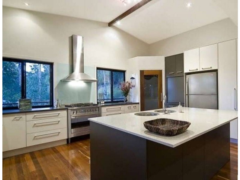 379 Ninderry Road, Ninderry QLD 4561