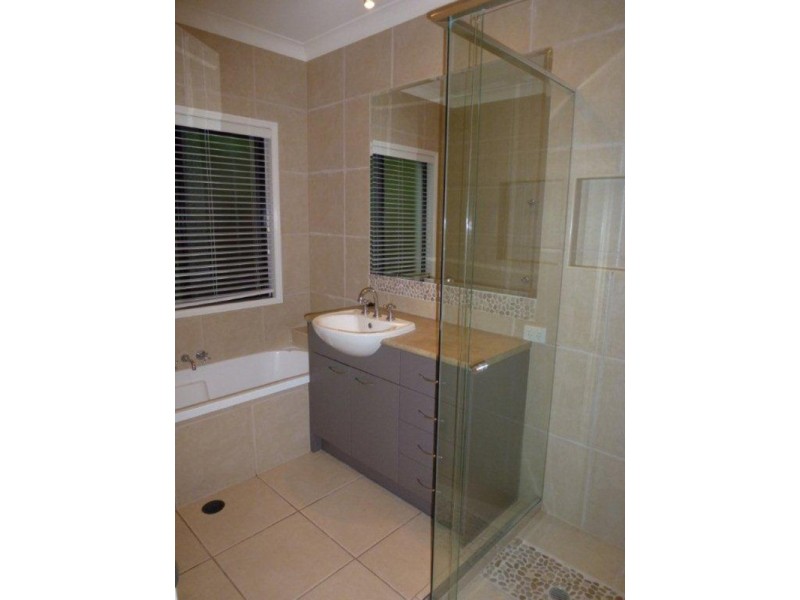 56 Lakeside  Drive, Peregian Springs QLD 4573