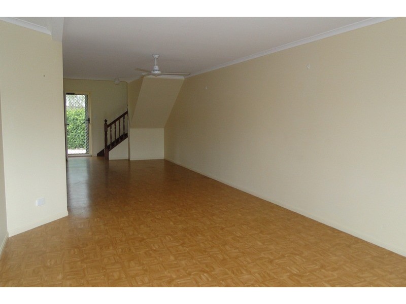 2/6 Yerranya Row, Yaroomba QLD 4573