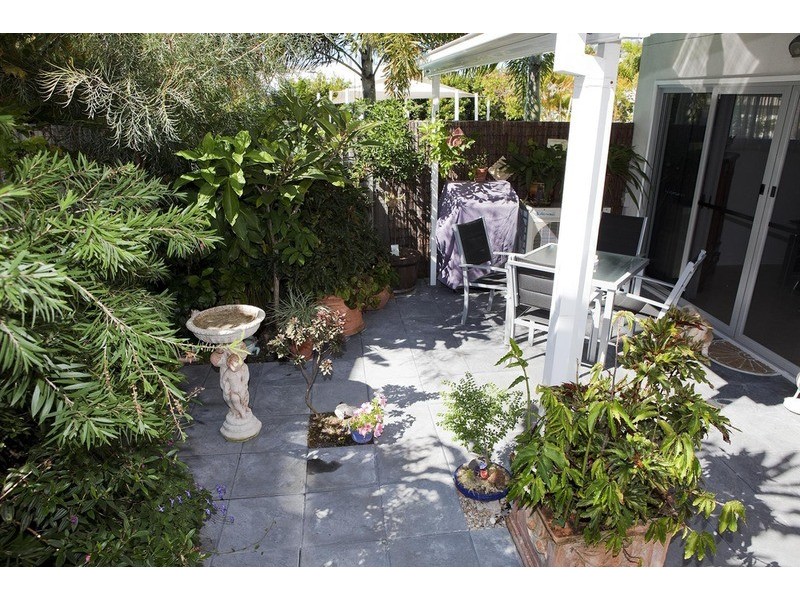 18/6 Suncoast Beach Drive, Mount Coolum QLD 4573