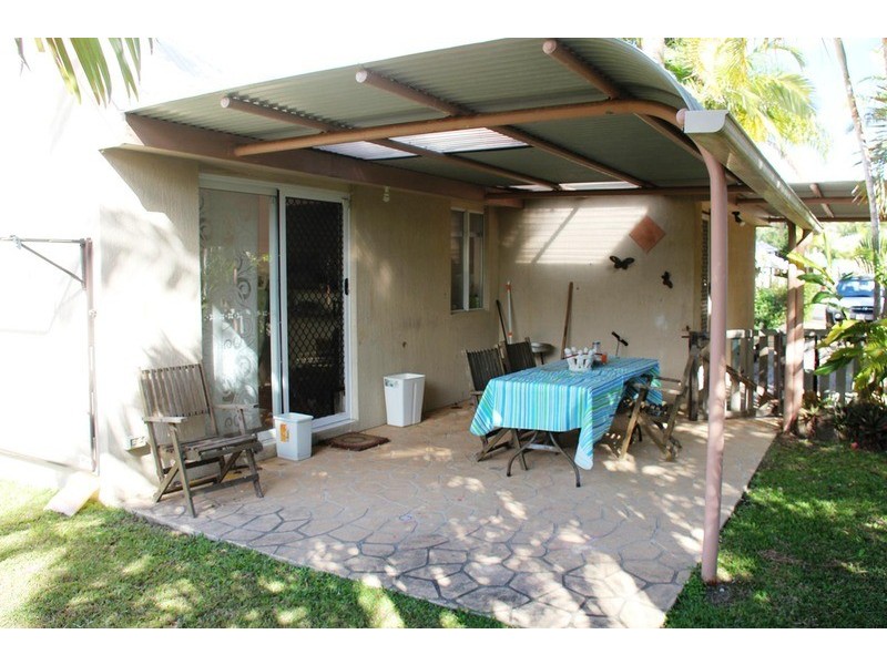 1/6 Quinn Court, Mount Coolum QLD 4573