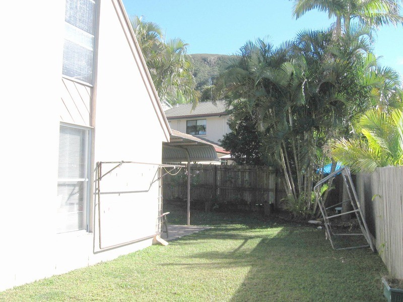 1/6 Quinn Court, Mount Coolum QLD 4573