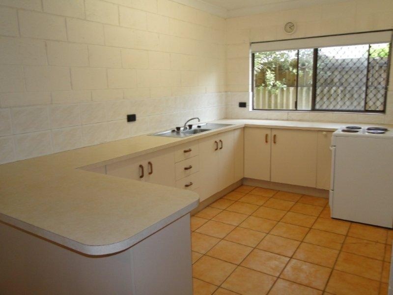 2/26 Perry Street, Coolum Beach QLD 4573