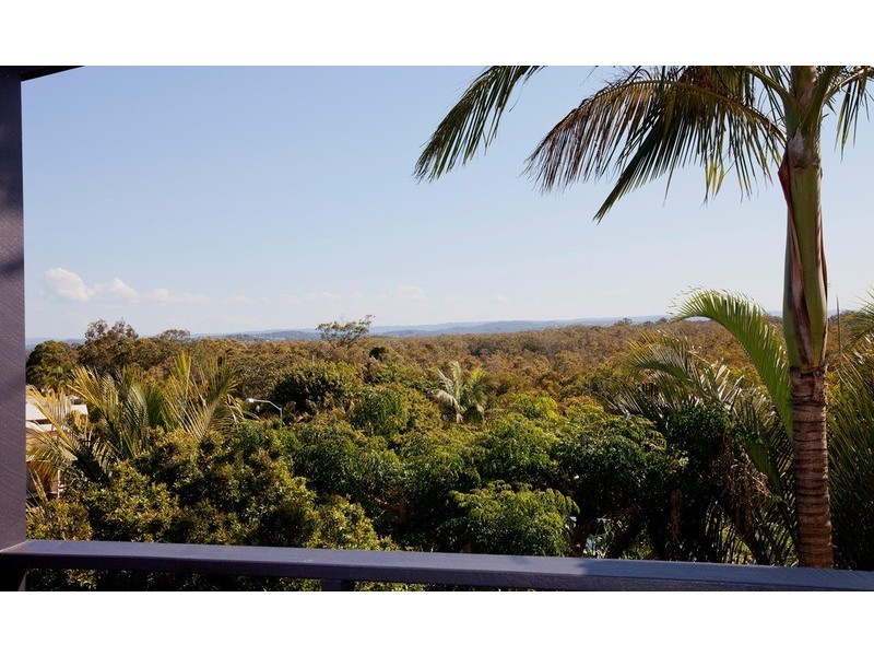 1 Baratook Crescent, Mount Coolum QLD 4573