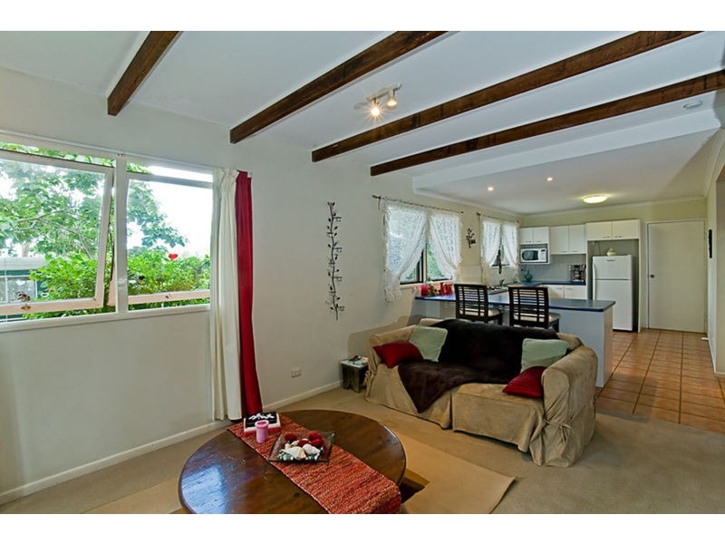 4 Jenyor Street, Coolum Beach QLD 4573