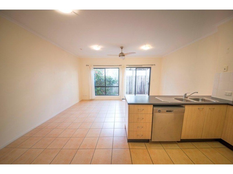 2/11 Eastern Court, Mount Coolum QLD 4573