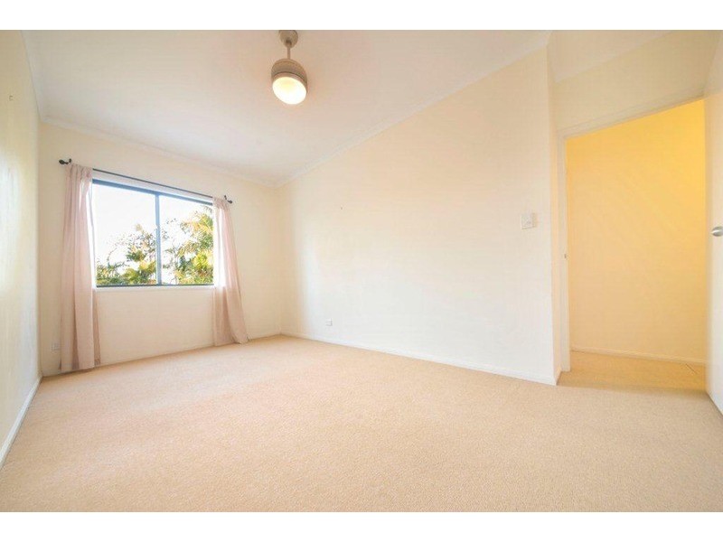 2/11 Eastern Court, Mount Coolum QLD 4573