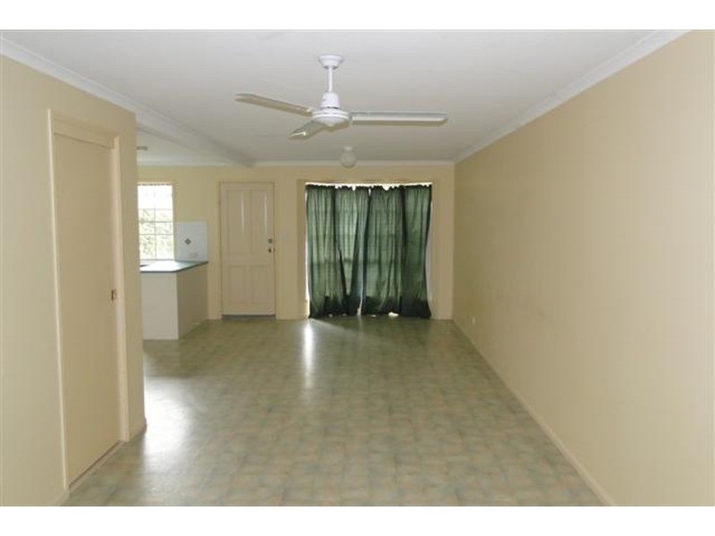 8/6 Yerranya Row, Yaroomba QLD 4573