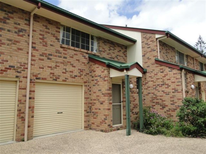 8/6 Yerranya Row, Yaroomba QLD 4573