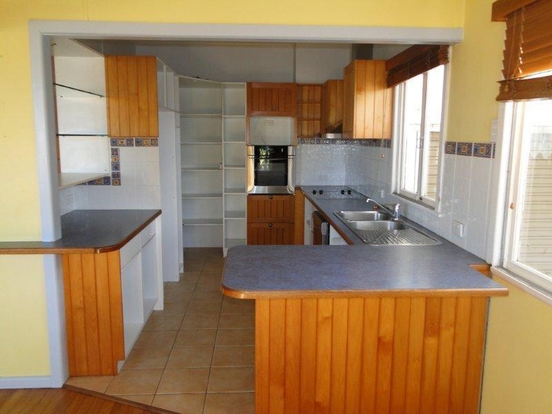 45 Arthur Street, Caloundra QLD 4551