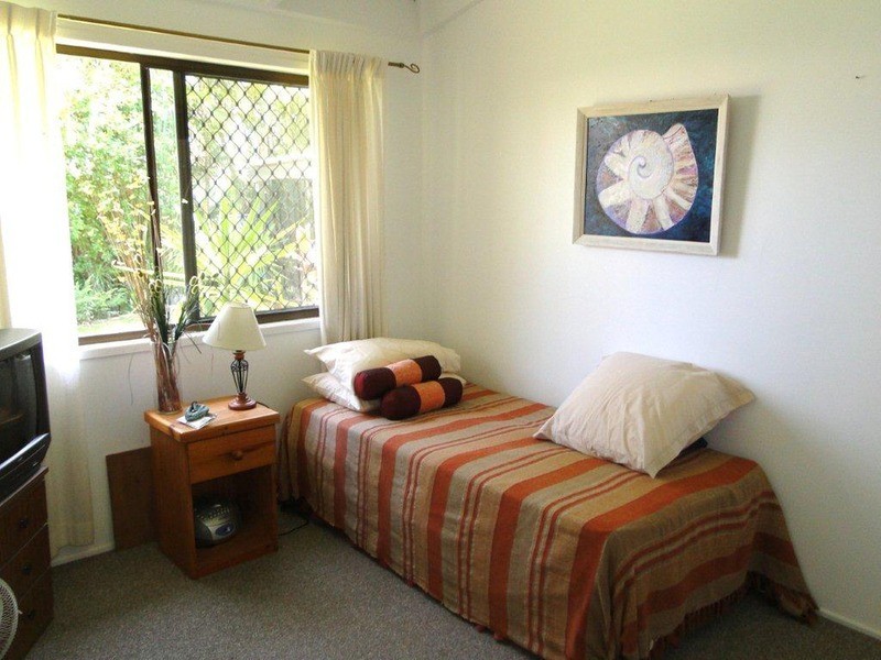 11 Yango  Street, Pacific Paradise QLD 4564