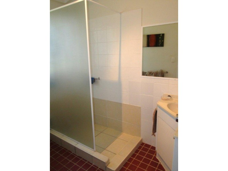 11 Yango  Street, Pacific Paradise QLD 4564