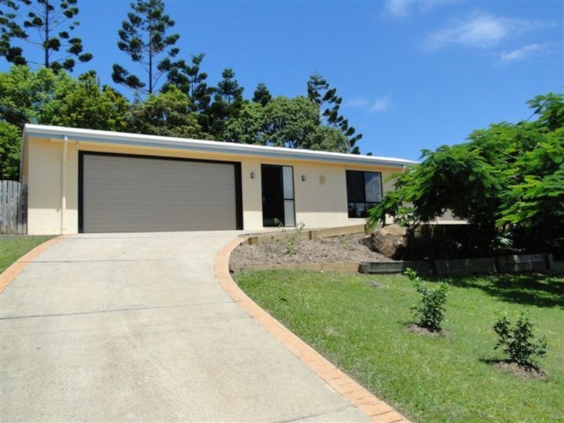 17 Mount Peregian Court, Coolum Beach QLD 4573
