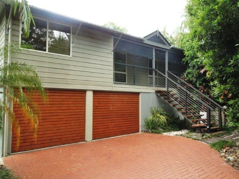 5 Mountain Rise  Court, Mount Coolum QLD 4573
