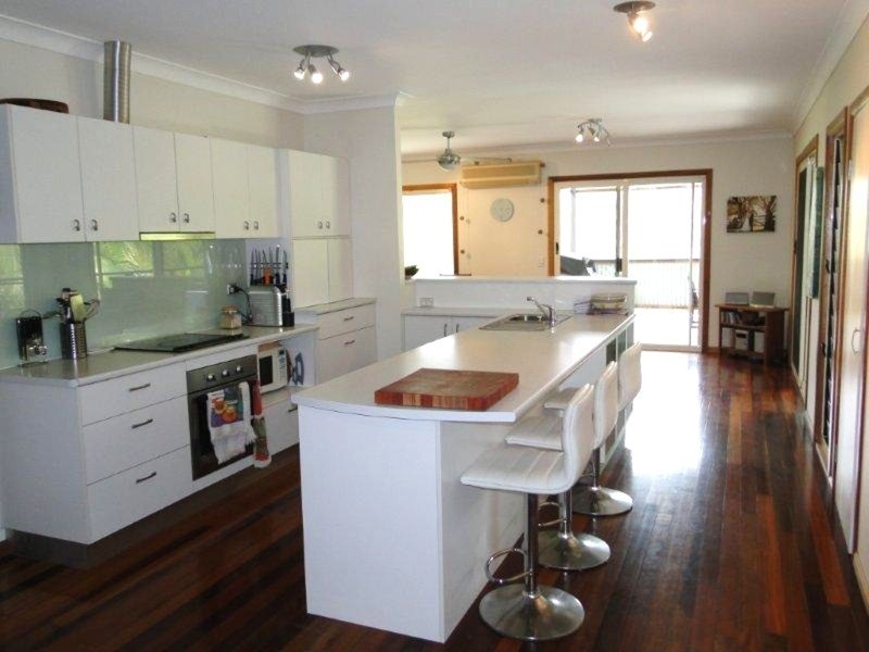 5 Mountain Rise  Court, Mount Coolum QLD 4573