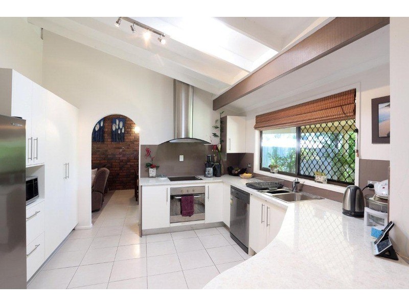11 Entwood Avenue, Coolum Beach QLD 4573