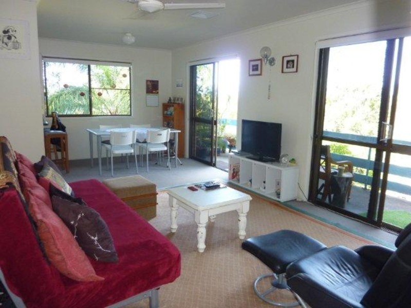 6 Arlington Court, Mount Coolum QLD 4573