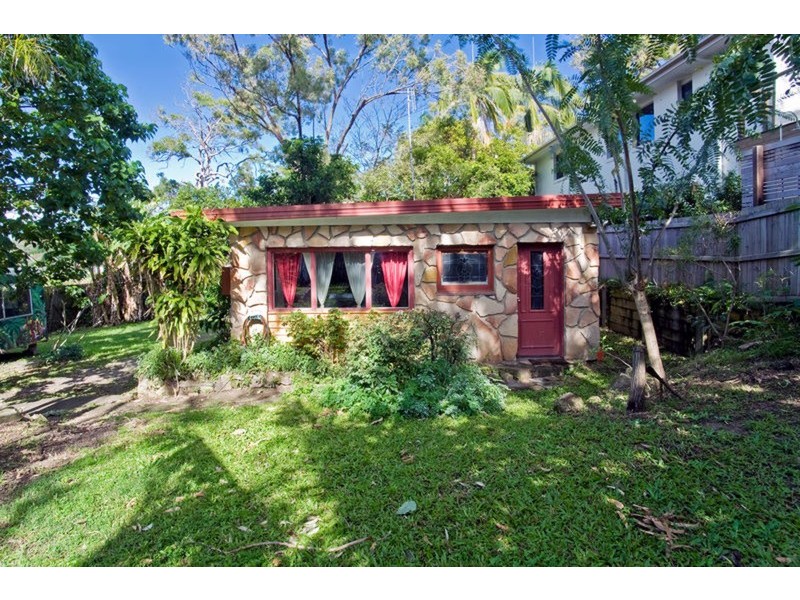 4 Jenyor  Street, Yaroomba QLD 4573