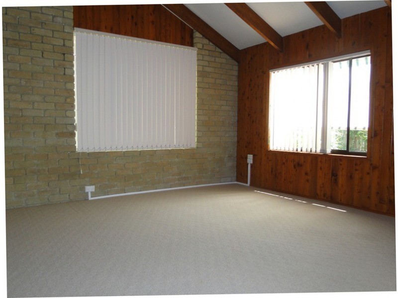 8 Warrack Street, Mount Coolum QLD 4573